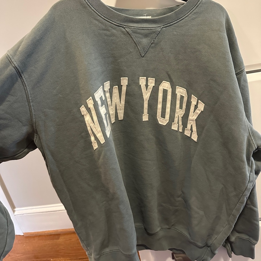 Brandy Melville Gray Sweatshirt